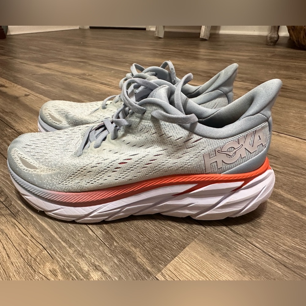Hoka Clifton 8 Size 6.5